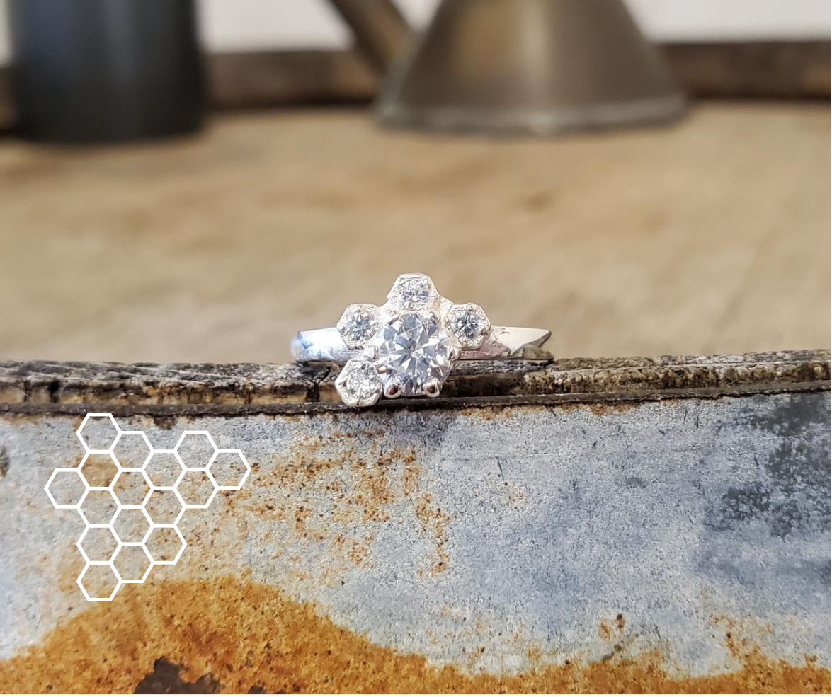 Diamond honeycomb ring