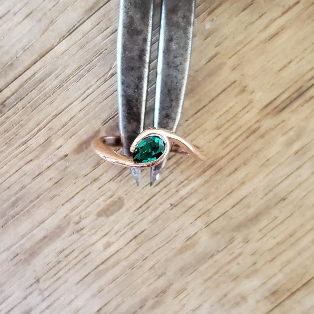 Green Room Wave Ring